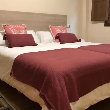 Casas El Castanedu *