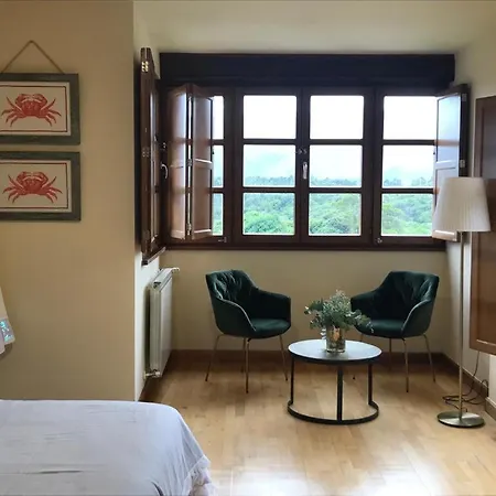 Casas El Castanedu Ferienhaus *