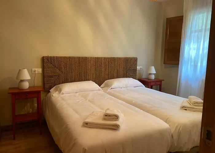 Сasa de vacaciones Casas El Castañedu *